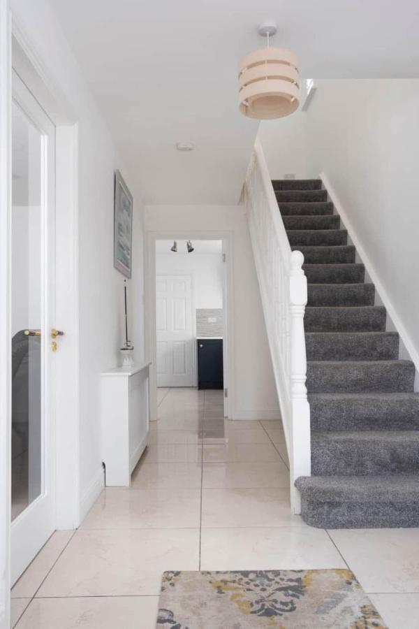 Modern Newly Refurbished House 10 Minute Walk From Lahinch Villa ภายนอก รูปภาพ
