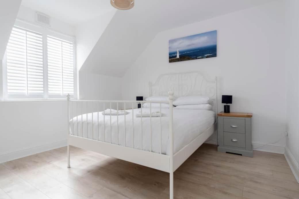 Modern Newly Refurbished House 10 Minute Walk From Lahinch Villa ภายนอก รูปภาพ